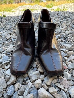 AEROSOLES Women's Dark Brown Leather Heeled Ankle Shoes